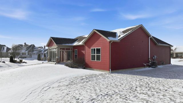 8622 Alamasa Place, Fort Wayne, IN 46835