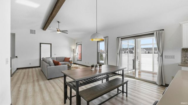 8622 Alamasa Place, Fort Wayne, IN 46835