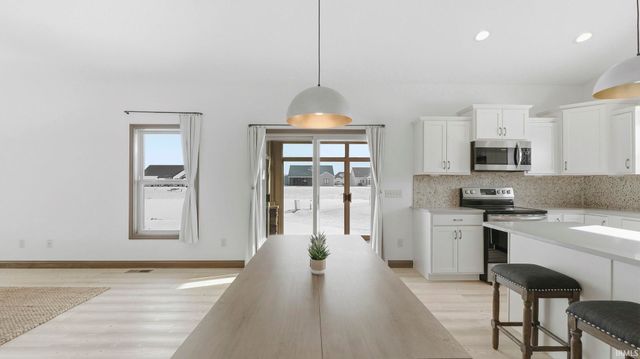 8622 Alamasa Place, Fort Wayne, IN 46835