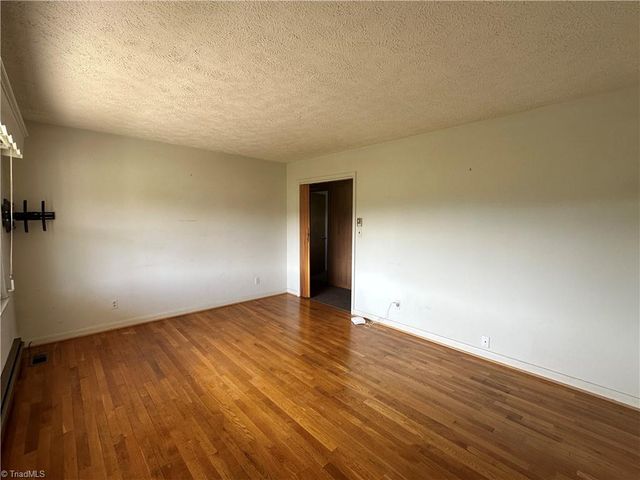 87 Oak Ridge Road, Cana, VA 24317