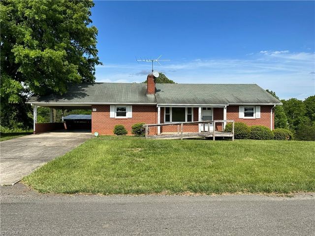 87 Oak Ridge Road, Cana, VA 24317