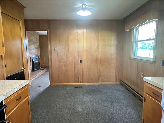 87 Oak Ridge Road, Cana, VA 24317
