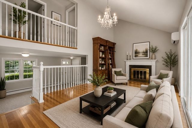 8 Sunset Drive, Framingham, MA 01701