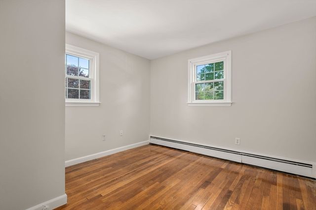 8 Sunset Drive, Framingham, MA 01701