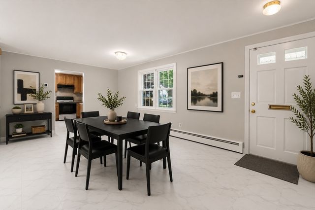 8 Sunset Drive, Framingham, MA 01701