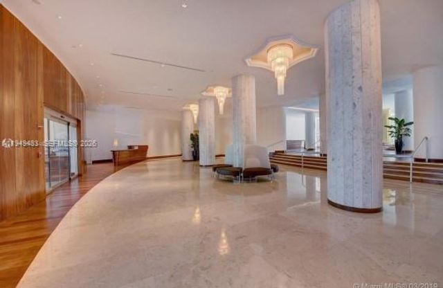 5161 Collins Ave 511, Miami Beach, FL 33140