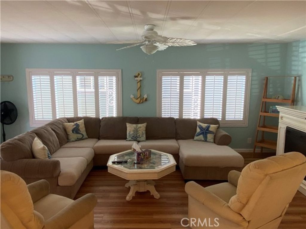 80 Huntington 647, Huntington Beach, CA 92648