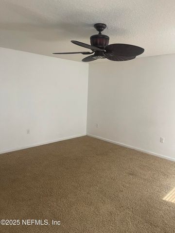 12029 ALEXANDRA Drive, Jacksonville, FL 32218