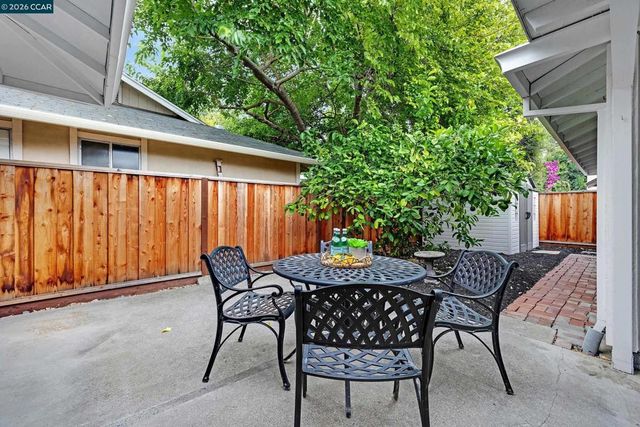 5456 Agostino Ct, Concord, CA 94521