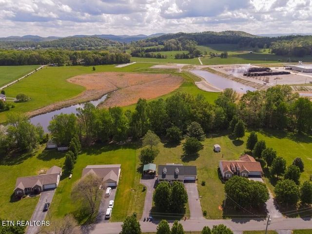 291 Poplar Point Lane, Rickman, TN 38580