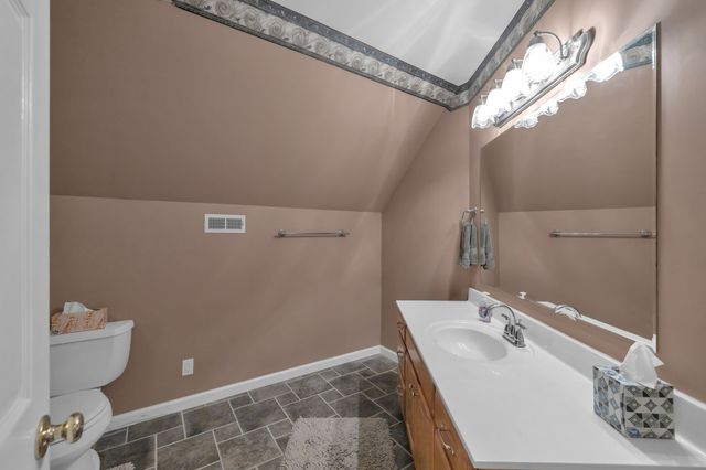 351 Jones Mill Rd, La Vergne, TN 37086