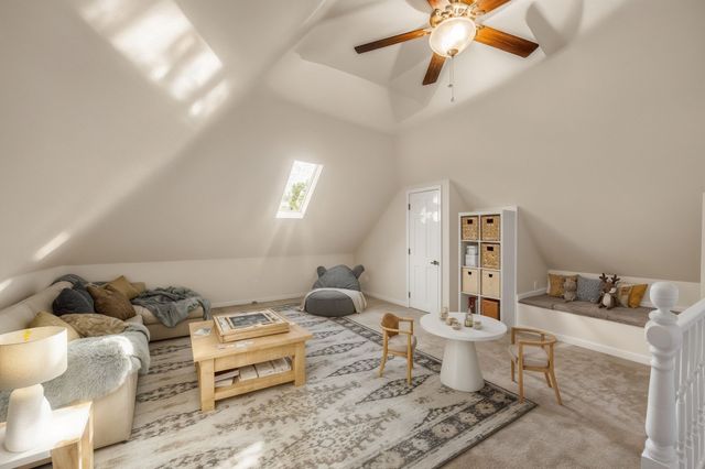 351 Jones Mill Rd, La Vergne, TN 37086