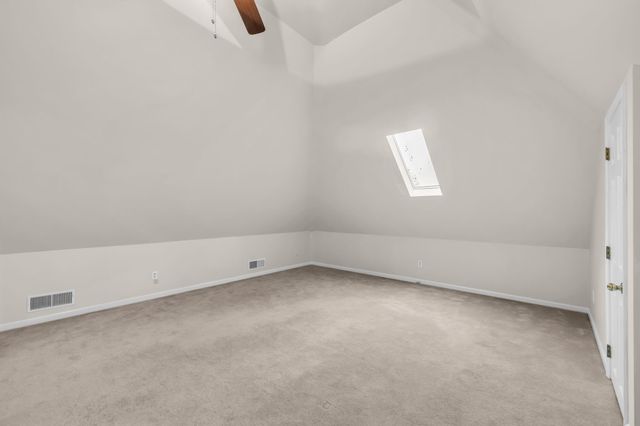 351 Jones Mill Rd, La Vergne, TN 37086