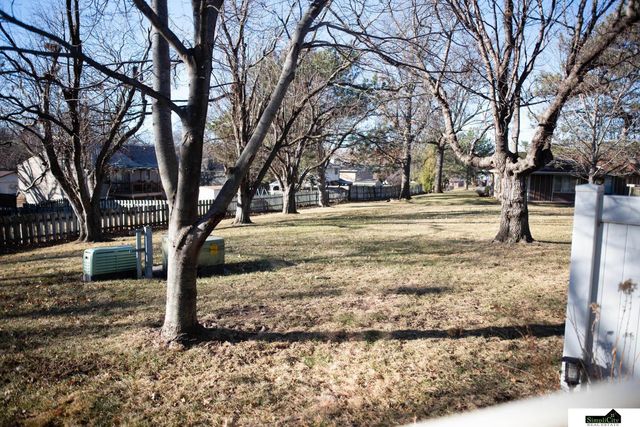 6805 Hawkins Bend, Lincoln, NE 68516