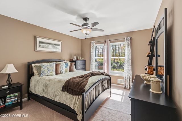 23 Greenwich Drive, Jackson, NJ 08527