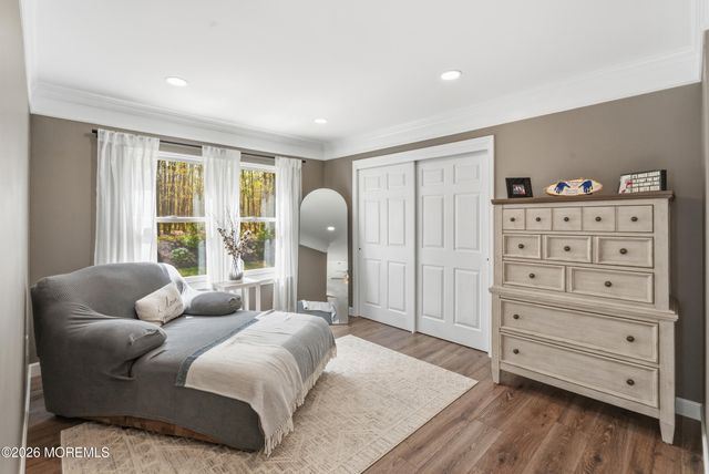 23 Greenwich Drive, Jackson, NJ 08527