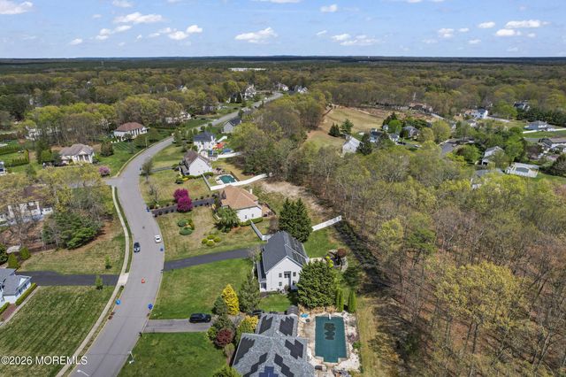 23 Greenwich Drive, Jackson, NJ 08527