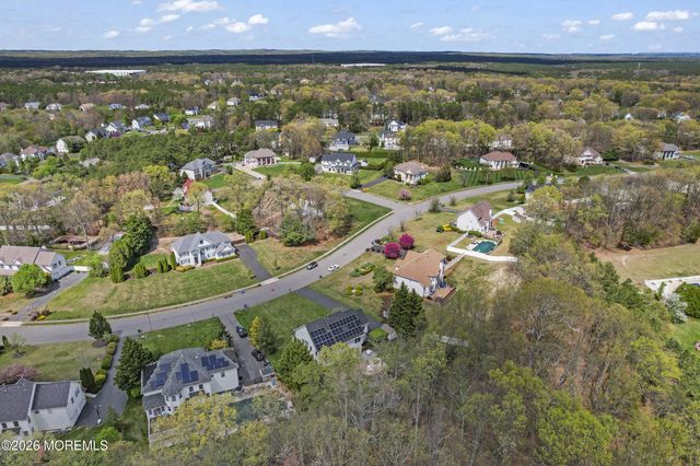 23 Greenwich Drive, Jackson, NJ 08527