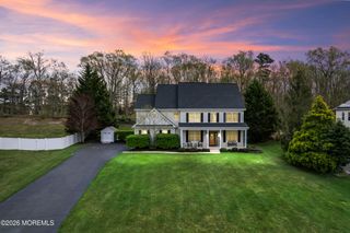 23 Greenwich Drive, Jackson, NJ 08527