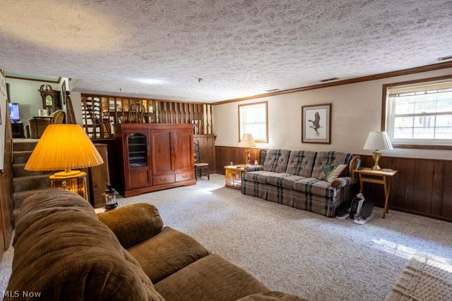 8639 Candlewood Avenue NW, North Canton, OH 44720