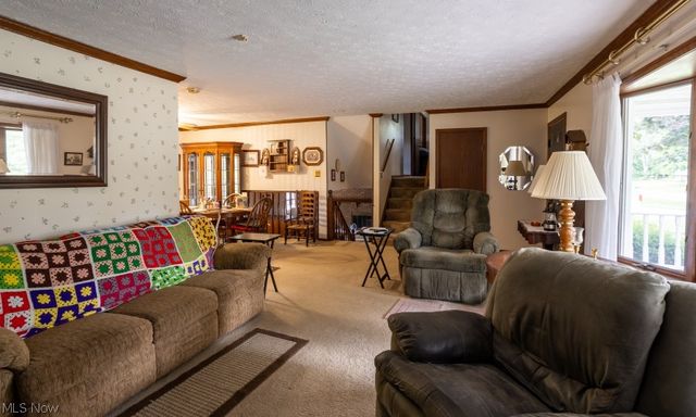 8639 Candlewood Avenue NW, North Canton, OH 44720