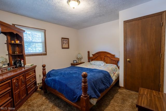 8639 Candlewood Avenue NW, North Canton, OH 44720