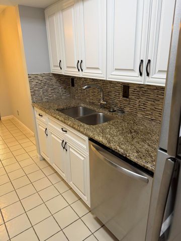 12628 Shoreline Drive 9c, Wellington, FL 33414