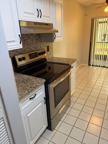 12628 Shoreline Drive 9c, Wellington, FL 33414
