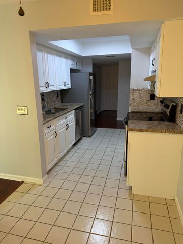 12628 Shoreline Drive 9c, Wellington, FL 33414