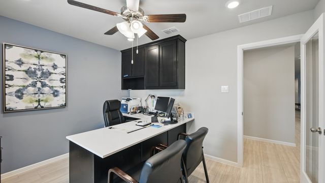 1248 HOLLYN Drive, Decatur, TX 76023