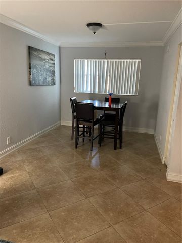 6075 N Sabal Palm Blvd 205, Tamarac, FL 33319