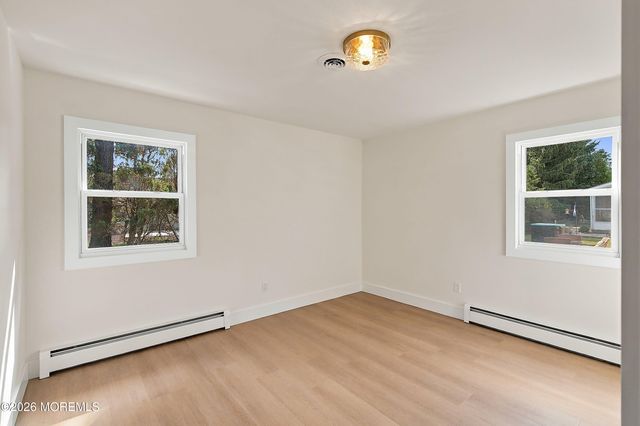 26 Nostrand Drive, Toms River, NJ 08757