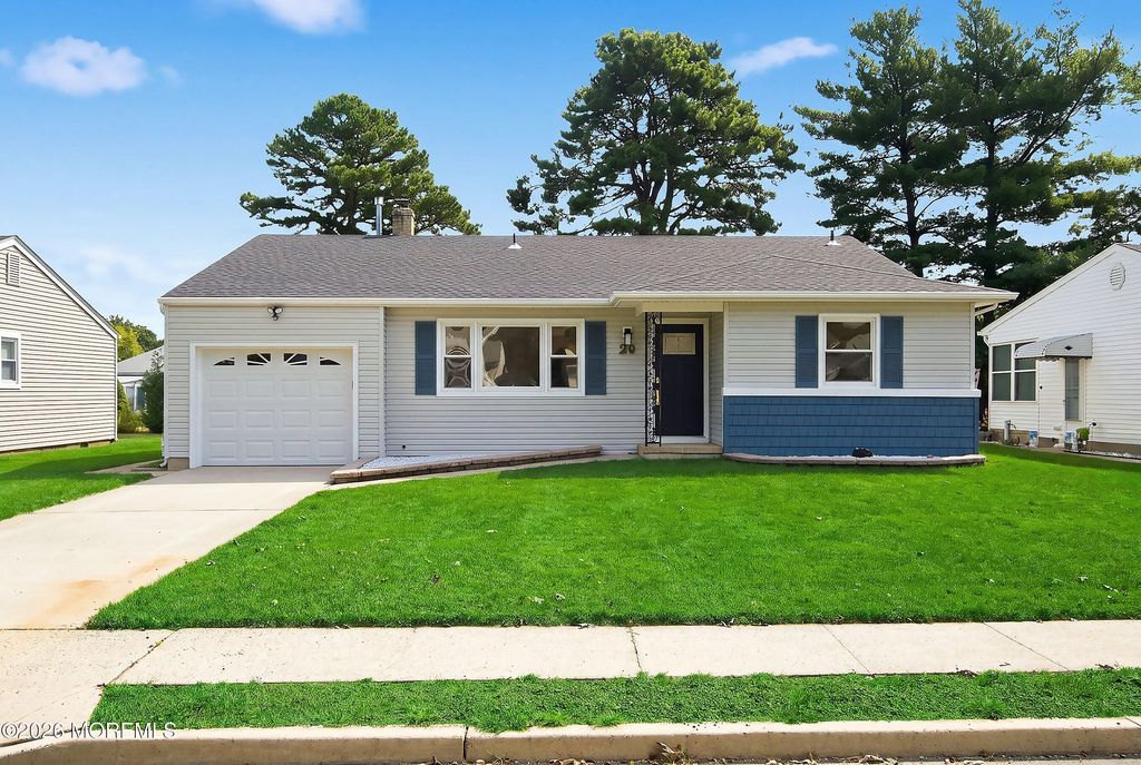26 Nostrand Drive, Toms River, NJ 08757