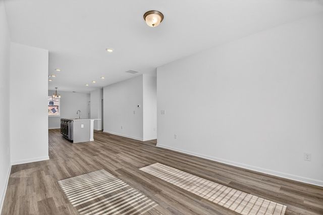 Unit 7 Grove Loop, Blue Ridge, GA 30513