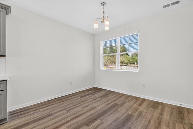 Unit 7 Grove Loop, Blue Ridge, GA 30513