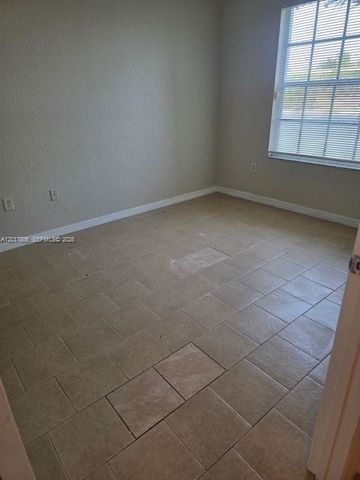2008 Belmont Ln 2008, North Lauderdale, FL 33068
