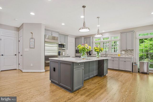 2512 HOBBITS LN, Davidsonville, MD 21035