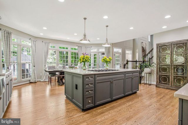 2512 HOBBITS LN, Davidsonville, MD 21035