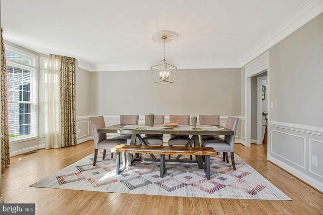 2512 HOBBITS LN, Davidsonville, MD 21035