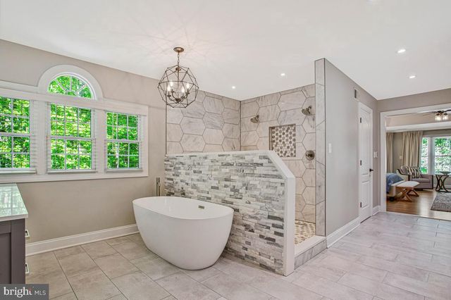 2512 HOBBITS LN, Davidsonville, MD 21035