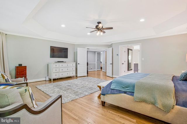 2512 HOBBITS LN, Davidsonville, MD 21035