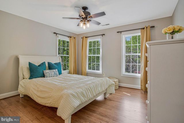 2512 HOBBITS LN, Davidsonville, MD 21035