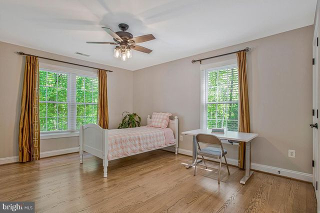 2512 HOBBITS LN, Davidsonville, MD 21035