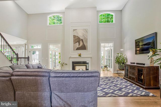 2512 HOBBITS LN, Davidsonville, MD 21035
