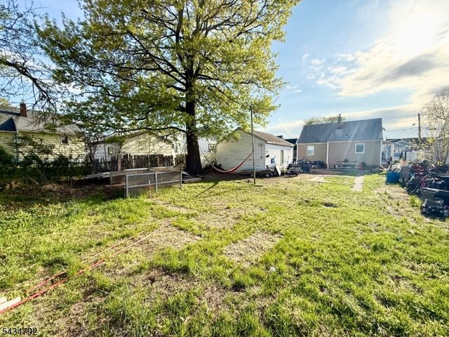 73 Raritan Ave, Paterson City, NJ 07503
