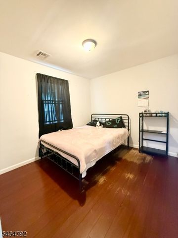 73 Raritan Ave, Paterson City, NJ 07503