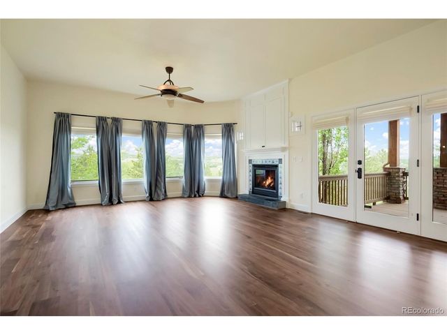 387 Crossing Cir, Castle Pines, CO 80108
