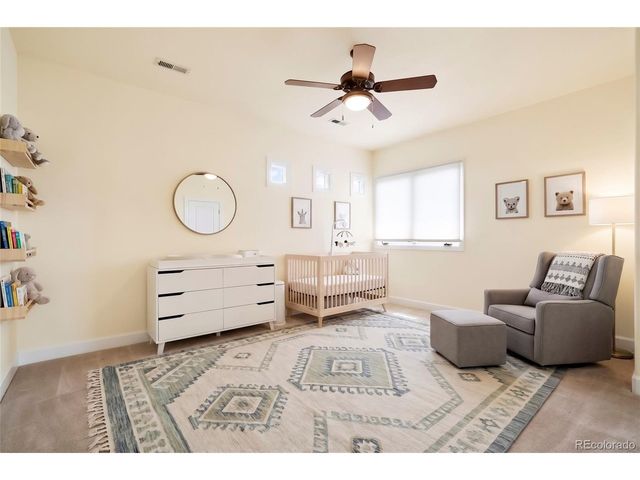 387 Crossing Cir, Castle Pines, CO 80108