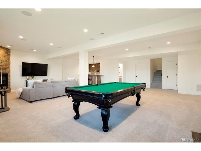 387 Crossing Cir, Castle Pines, CO 80108