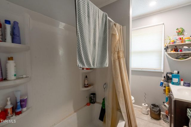 2305&2303 Abbott Drive, Johnson City, TN 37601